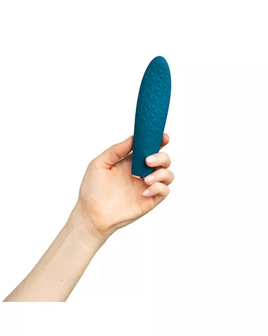 Share Satisfaction RAYA Luxury Clit Vibrator